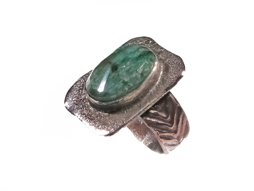 Emerald - Handmade Sterling Silver Copper Ring