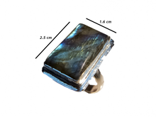 Load image into Gallery viewer, Labradorite - Handmade Sterling Silver Ring